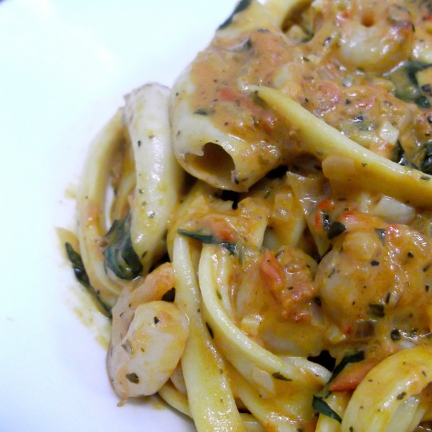 Seafood fettuccine